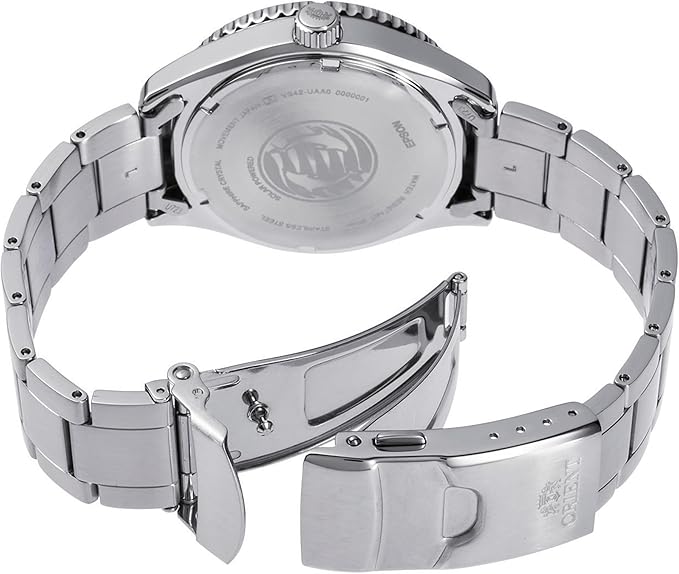Orient Mako 40mm detail cadran sunburst